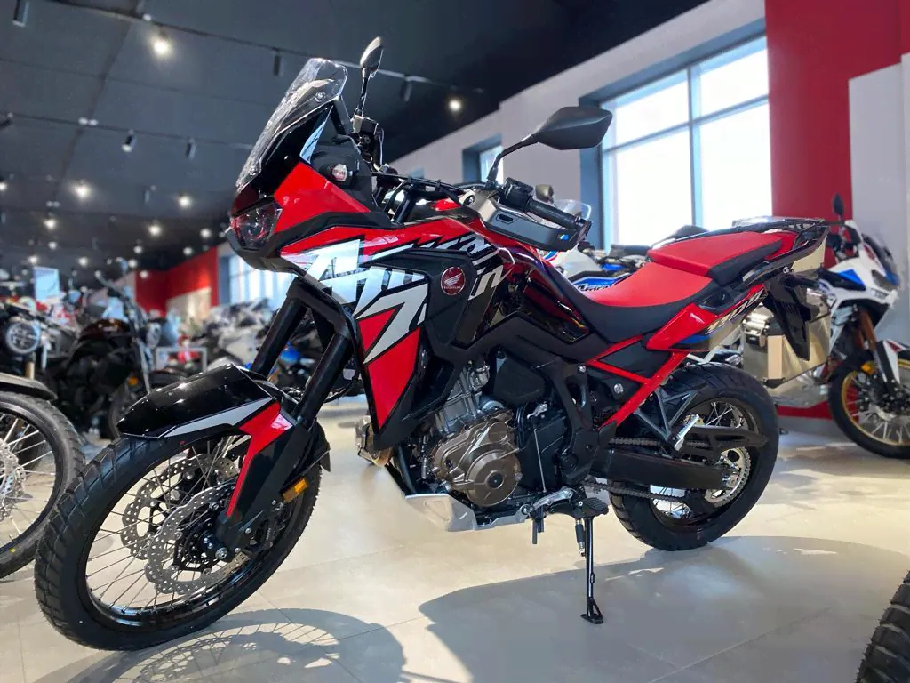 Honda Africa Twin CRF1100AN 2022-0